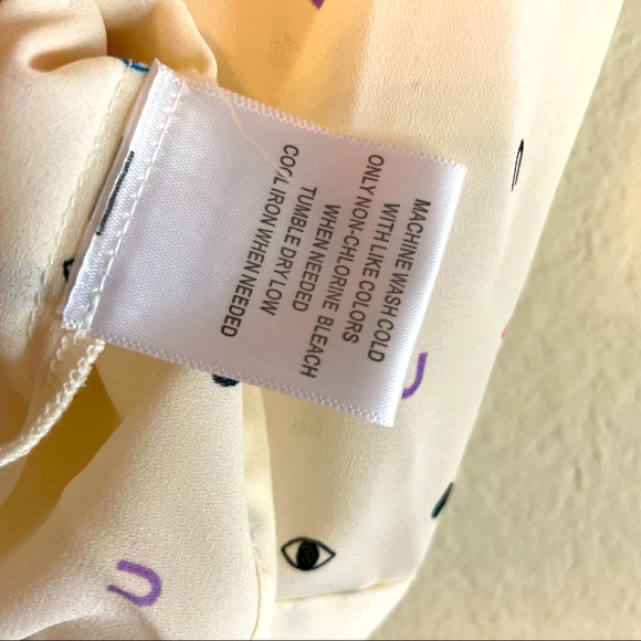 NWT - ModCloth - cream with multi-color I love you - ‘eye <3 U’ necktie blouse - Picture 7 of 8
